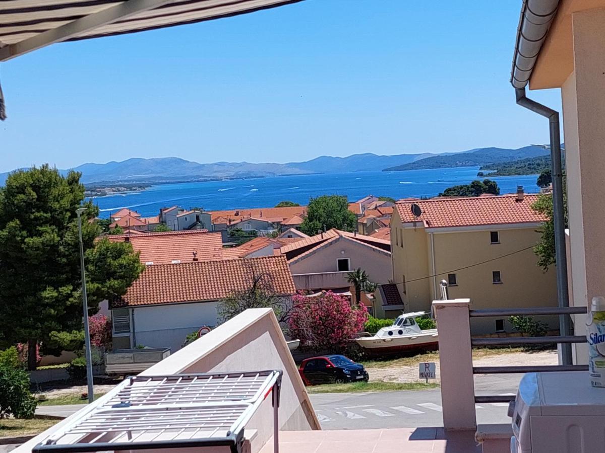 Apartmani Toni Vodice Ngoại thất bức ảnh