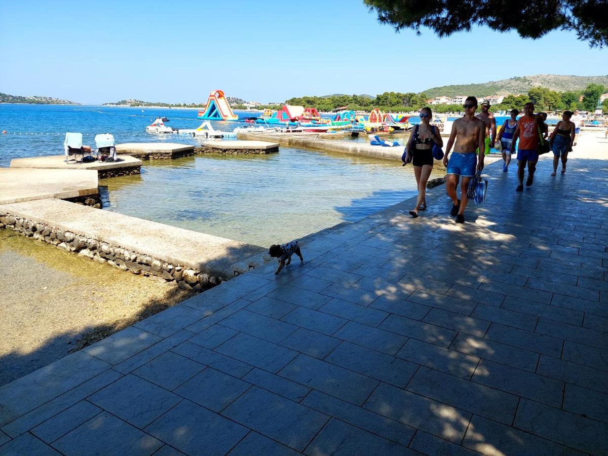 Apartmani Toni Vodice Ngoại thất bức ảnh